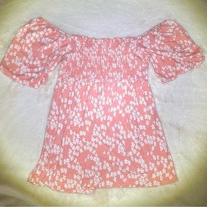 BOUTIQUE • MEDIUM • PINK OFF-SHOULDER BABY DOLL TOP • BARELY WORN